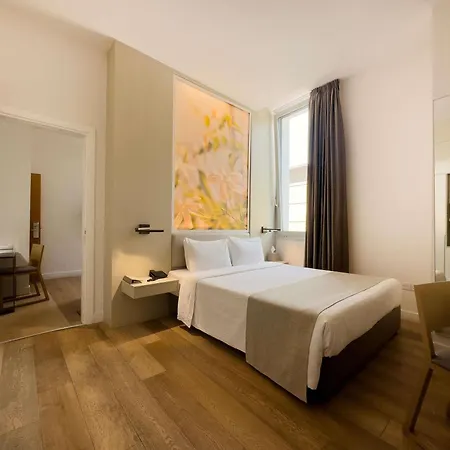 The Classic - Handwritten Collection Отель Никосия