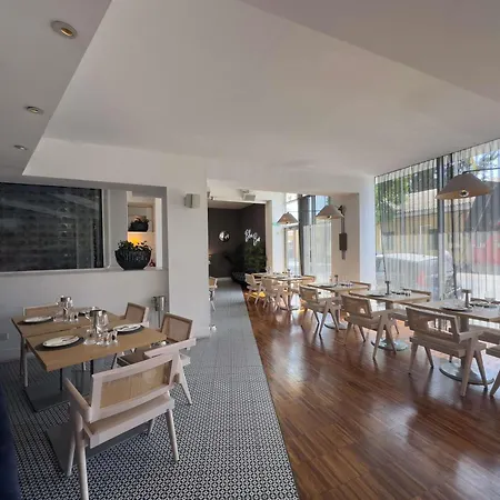 The Classic - Handwritten Collection