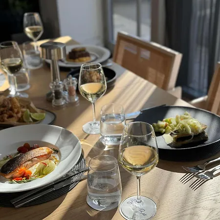 The Classic - Handwritten Collection 4*