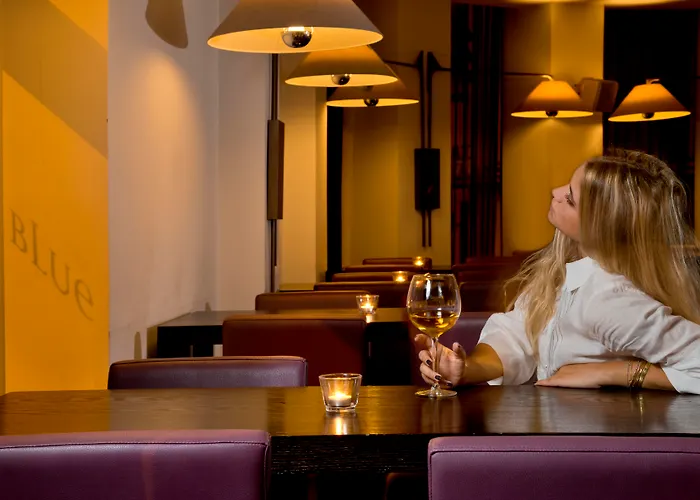 The Classic - Handwritten Collection 4* Λευκωσία