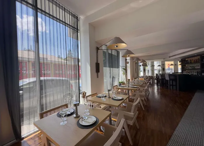 The Classic - Handwritten Collection 니코시아